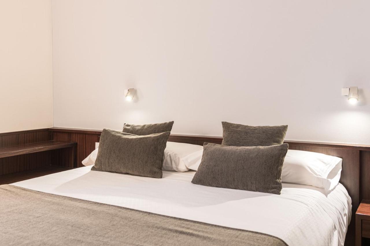 Hotel Emporda Figueres  Exteriér fotografie