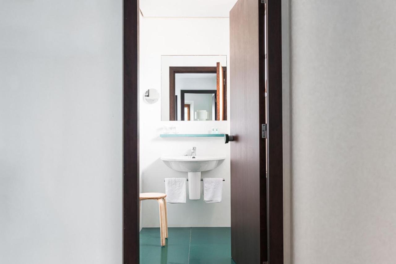 Hotel Emporda Figueres  Exteriér fotografie