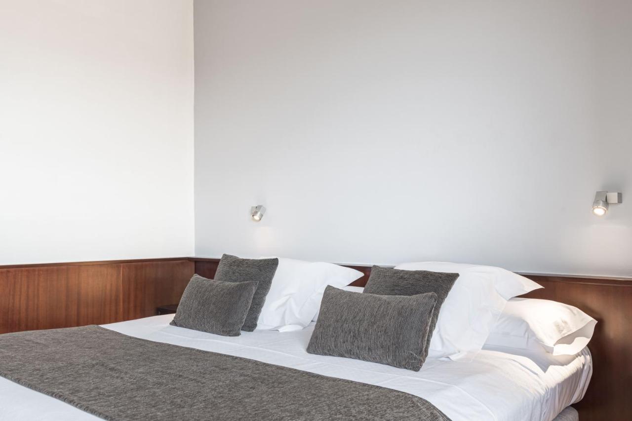 Hotel Emporda Figueres  Exteriér fotografie