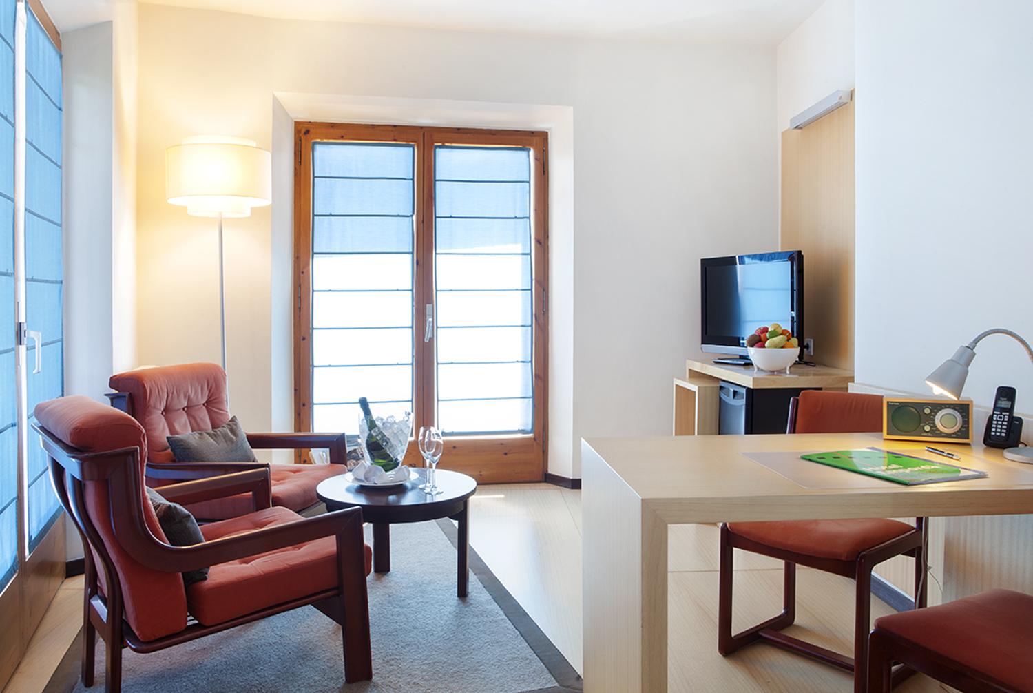 Hotel Emporda Figueres  Exteriér fotografie