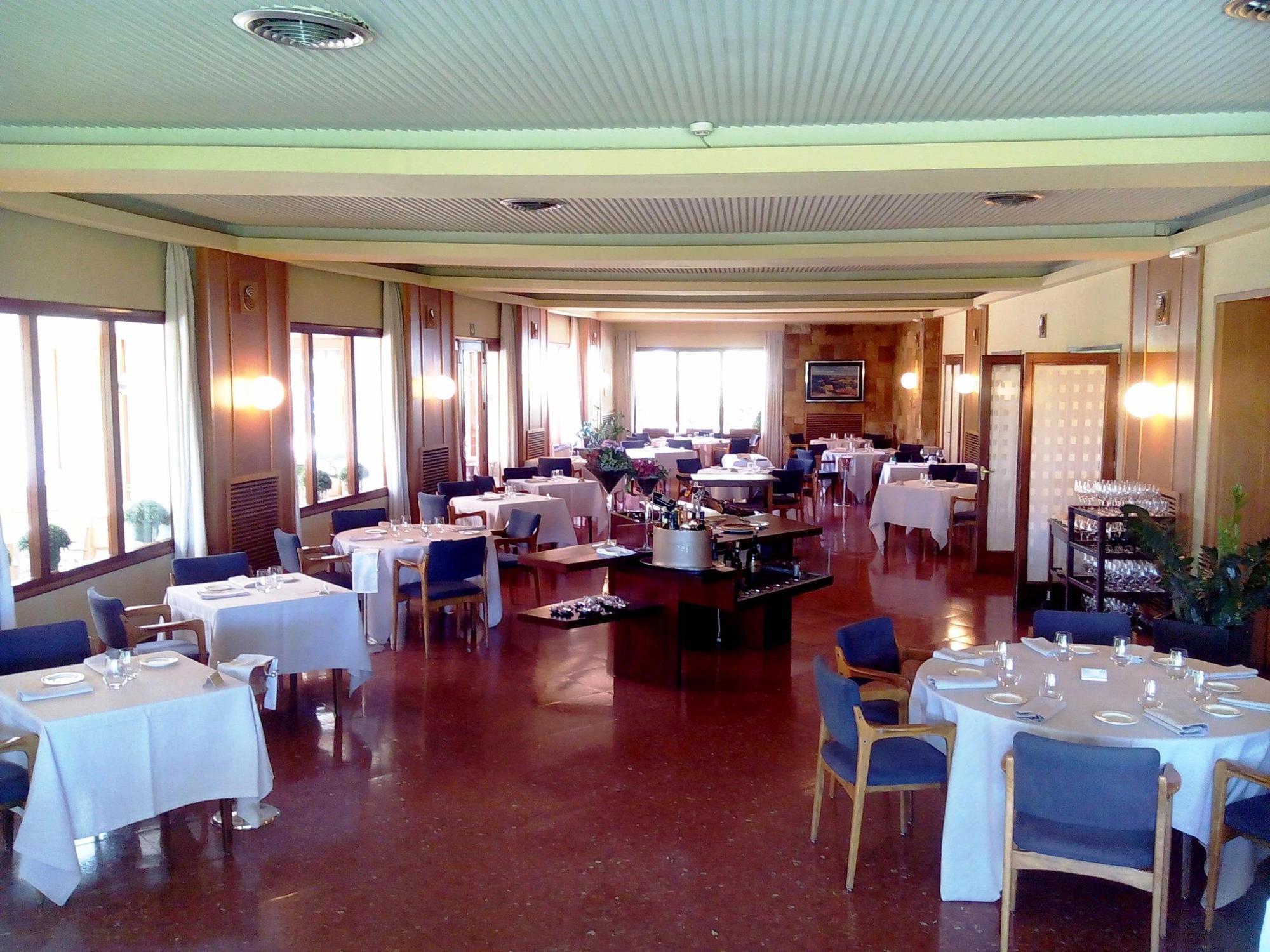 Hotel Emporda Figueres  Exteriér fotografie